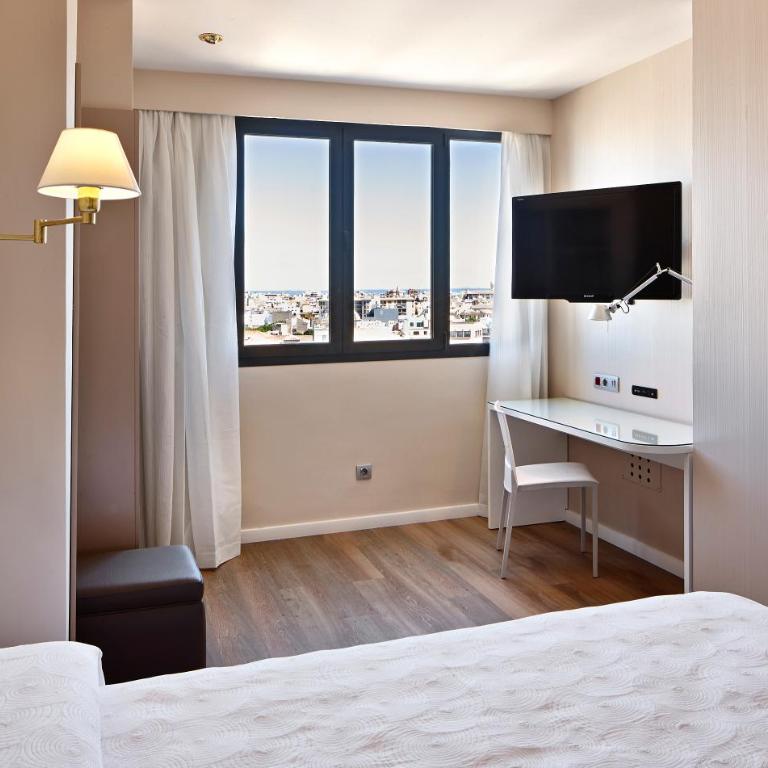 Hotel Palladium - Habitación Doble con vistas a la catedral - 1 o 2 camas - 1