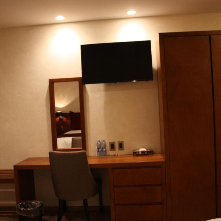Hotel Madero - Standard Room - 3