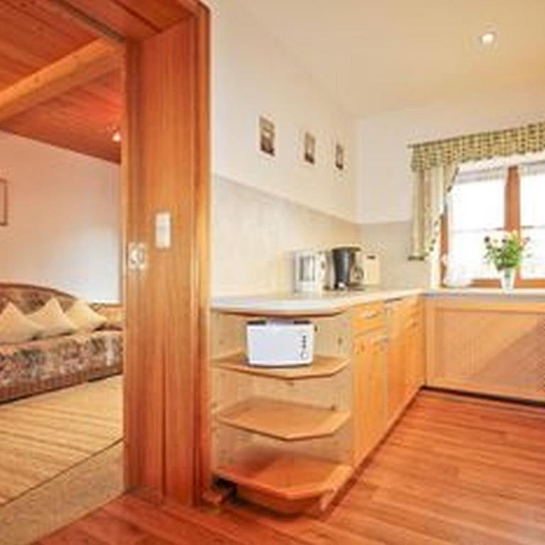 Landhaus Heisenbauer - Apartment - 7