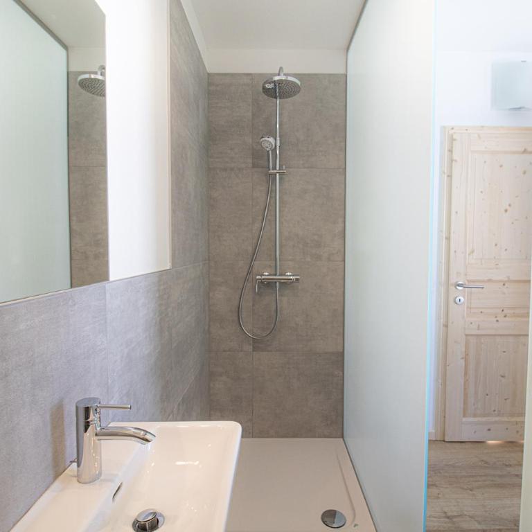 Kreischberg Suites by ALPS RESORTS - Superior-Apartment mit 2 Schlafzimmern und IR-Sauna - 10