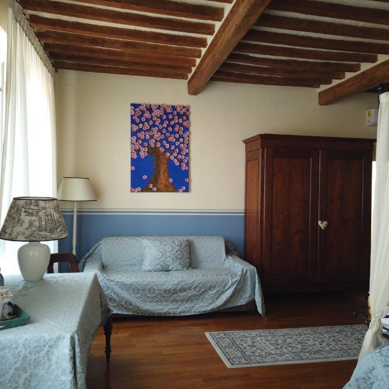 B&B Attico sulla Torre - Camera Matrimoniale Deluxe con Vasca - 5