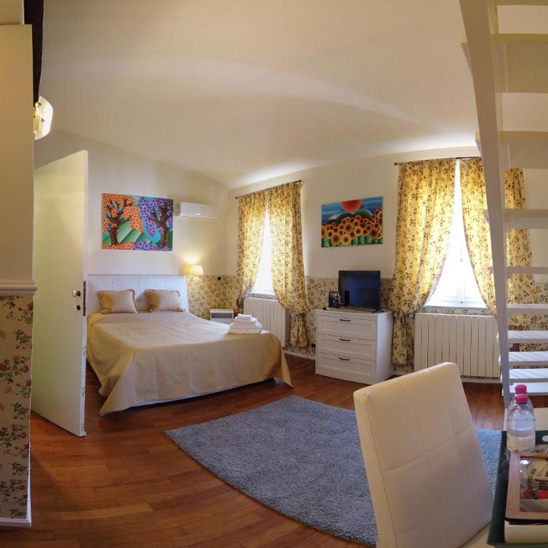B&B Attico sulla Torre - Camera Matrimoniale Superior - 4