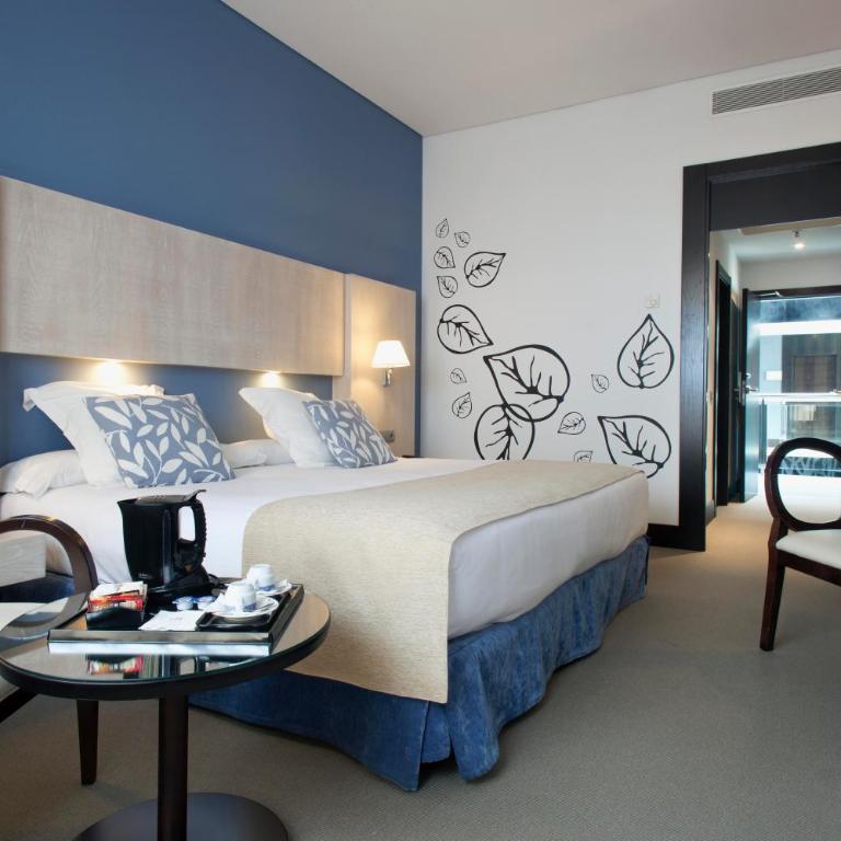 Hotel Nuevo Boston - Deluxe Double Room - 1