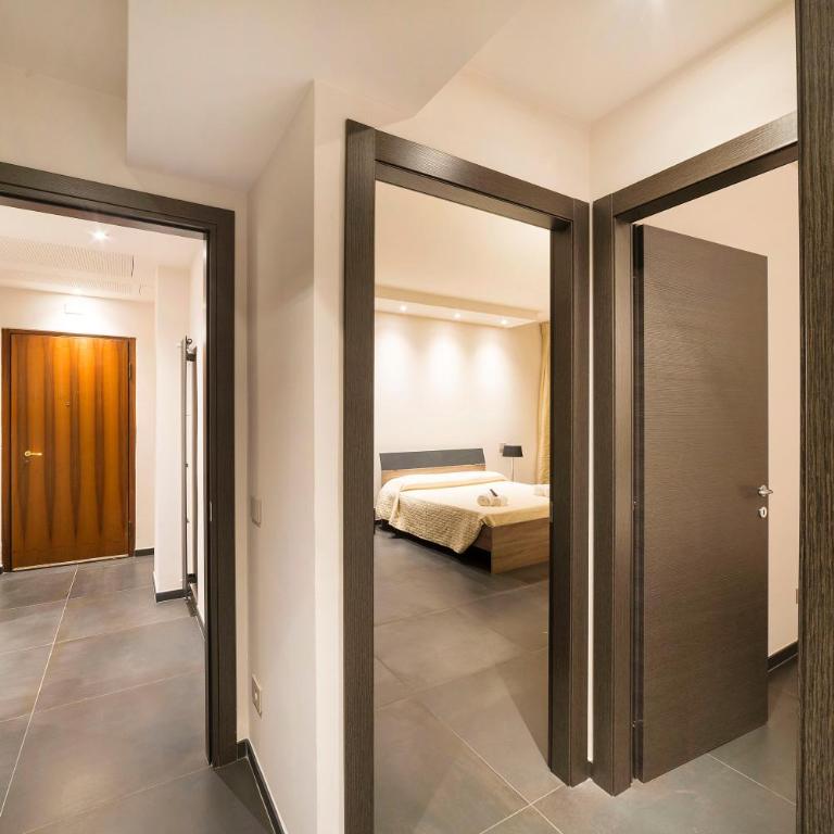 Dimore Verona Argento - Appartamento con 3 Camere da Letto - 10