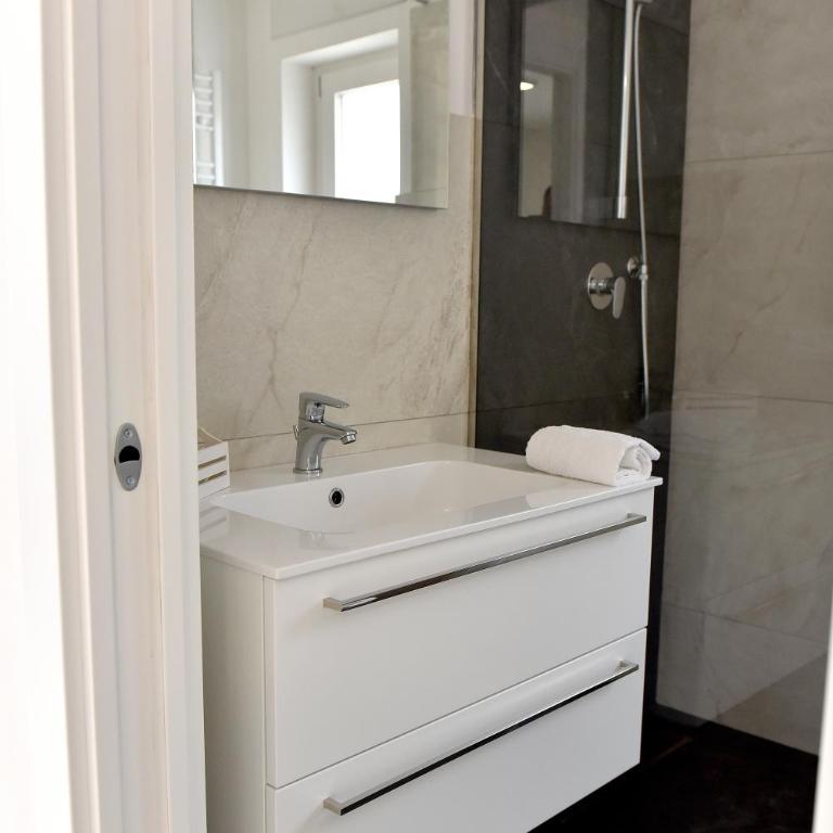 Margherita Apartment - Villaggio di Mary - One-Bedroom House - 7