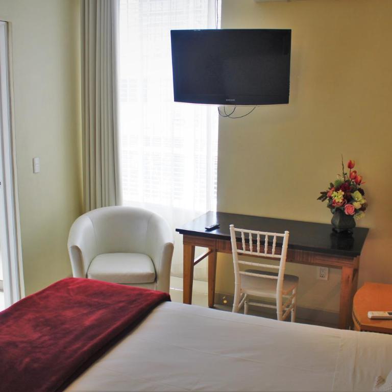 Hotel del Angel - Standard Queen Room - 4