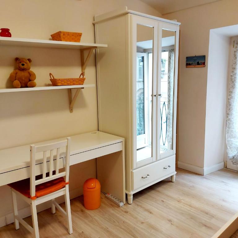 Quadrilocale ELI 6 centralissimo zona Piazza Bodoni - Two-Bedroom Apartment - 4