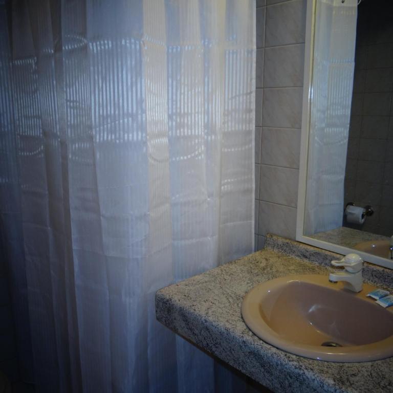 Hotel Antupiren - Habitación Triple - 3