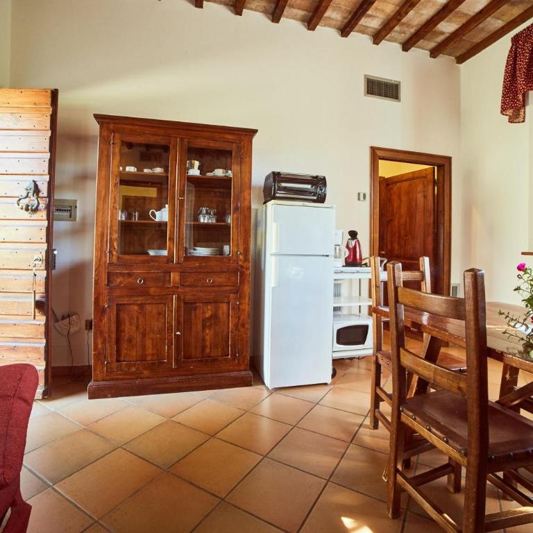 Agriturismo Palazzo Bandino in Val di Chiana, Val dorcia - Appartamento Deluxe con 2 Camere da Letto e Balcone - 1