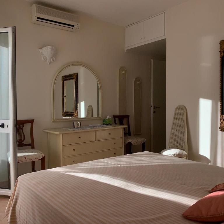 Lilla apartment - Two-Bedroom Apartment - 9