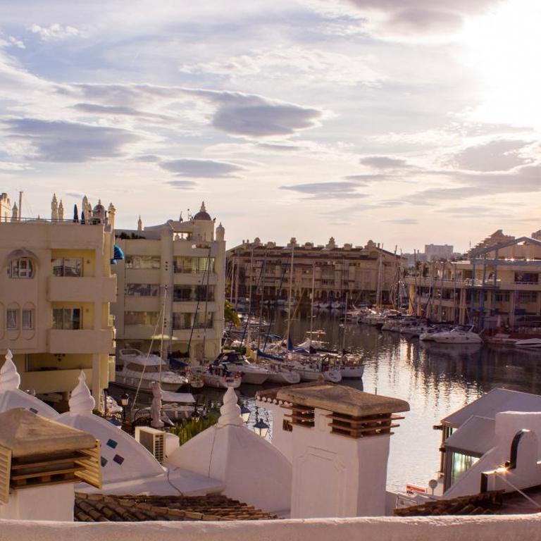 Puerto Marina luxury apartment with sea views - Apartamento de 1 dormitorio - 26