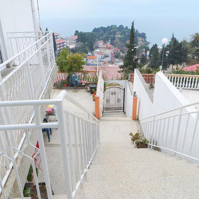 Apartment Batricevic - Apartman s 3 Spavaće Sobe, Balkonom i Pogledom na More - 32