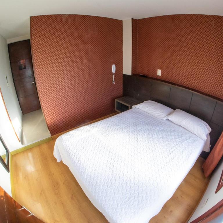 Hotel Plaza Muisca - Habitación Doble Estándar - 16