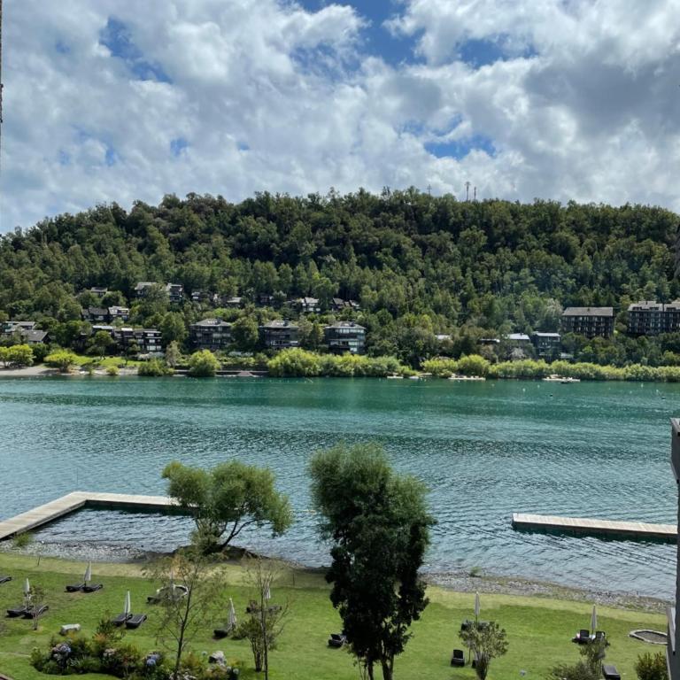 Departamento Parque Pinares Orilla de Lago Villarrica - Two-Bedroom Apartment - 6