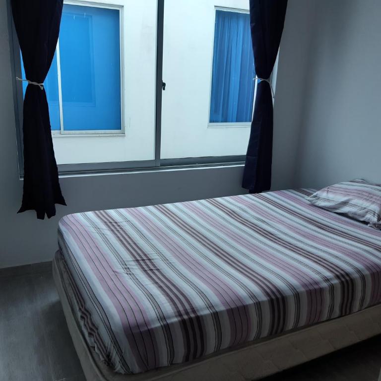 Hermosa Casa Vacacional con Piscina a 15 mins de Girardot o Melgar - Four-Bedroom House - 7