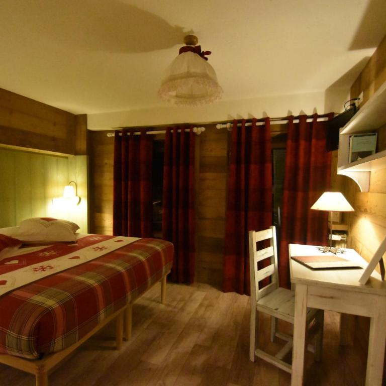 Hotel Petit Dahu - Chambres et Restaurant - Camera Matrimoniale/Doppia con Letti Singoli - 1