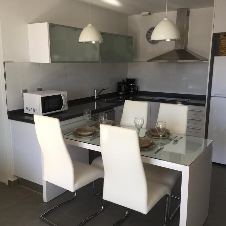 Luxury appartement 2c La Mata 50m from the sea - Apartamento de 2 dormitorios - 4