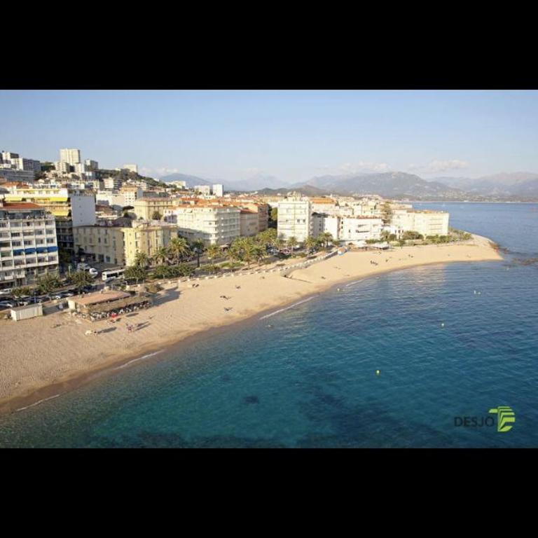Ajaccio Magnifique T2 45m2 neuf 5 personnes Clim wifi stationnement gratuit centre ville plage à 300m - Apartment mit 1 Schlafzimmer - 22