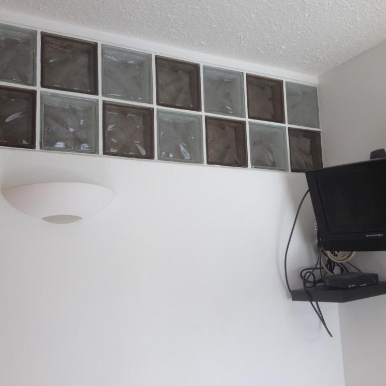 T2 PRALOUP 1600 bat Chanteclerc 6 personnes 36m2 avec chambre à part et 2 TV - Appartement 1 Chambre - 25