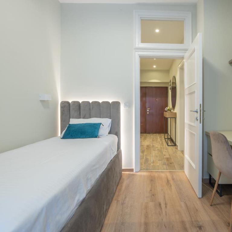 Sasha di Cattaro - Old Town Lux Apartment - Three-Bedroom Apartment - 17