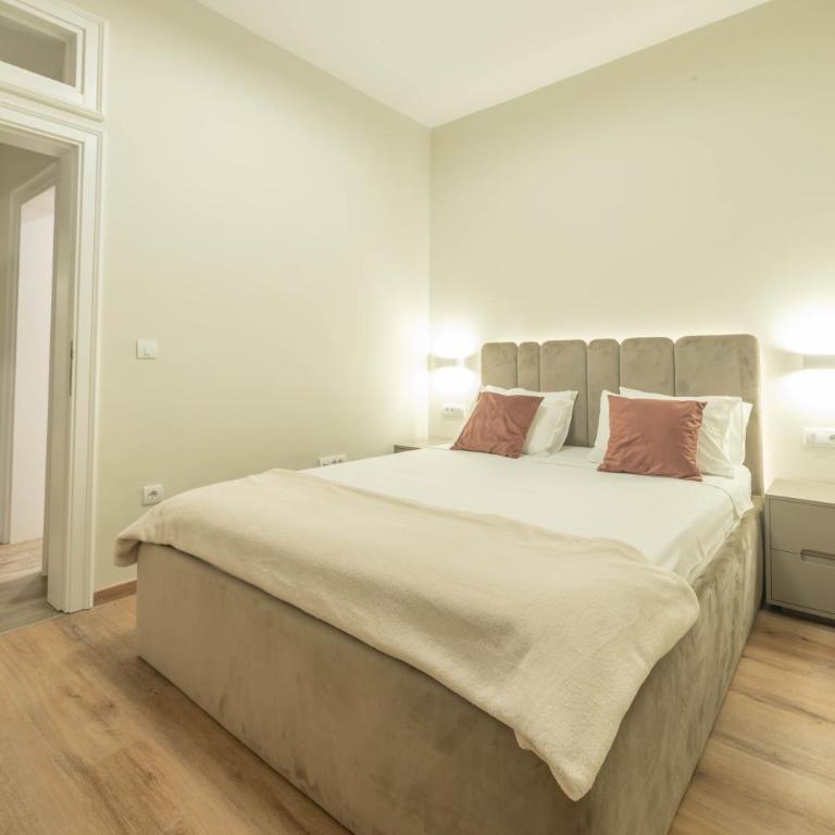 Sasha di Cattaro - Old Town Lux Apartment - Three-Bedroom Apartment - 26