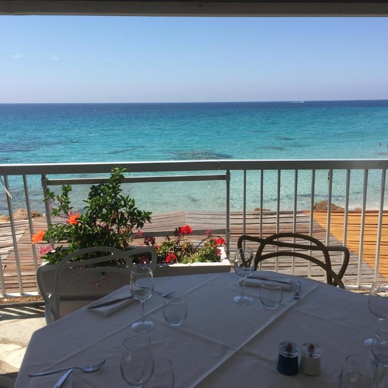 Ajaccio Magnifique T2 45m2 neuf 5 personnes Clim wifi stationnement gratuit centre ville plage à 300m - Apartment mit 1 Schlafzimmer - 28
