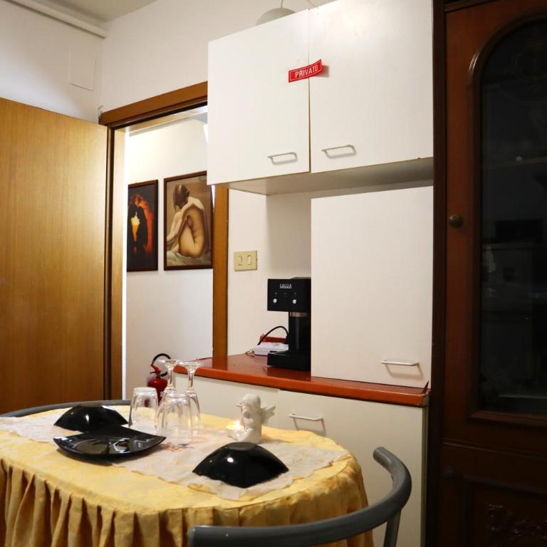 VENICE RAINBOW APARTMENT (RIALTO) - Camera Matrimoniale con Bagno in Comune - 48