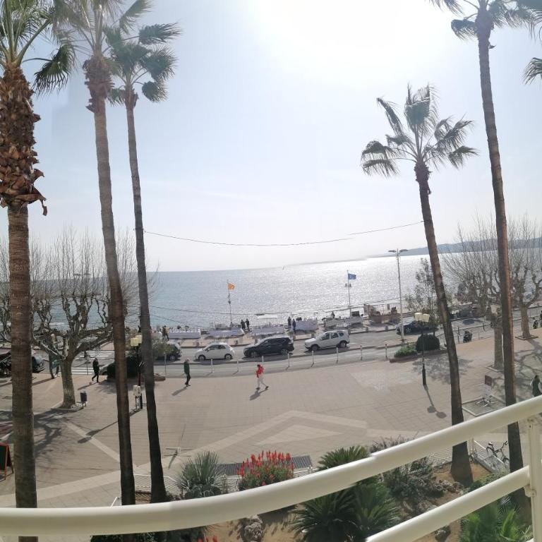 Appartement triangle d'or Saint Raphaël - Apartamento con vistas al mar - 2