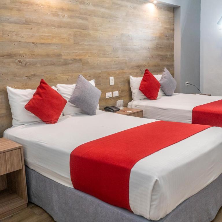 Hotel Hidalgo - Twin Room with Balcony - 12