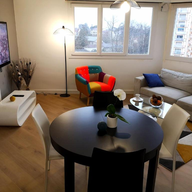 Appartement tout confort 2 chbres - 72m2 - avec terrasse et vue Pyrénées - Appartement avec Terrasse - 7