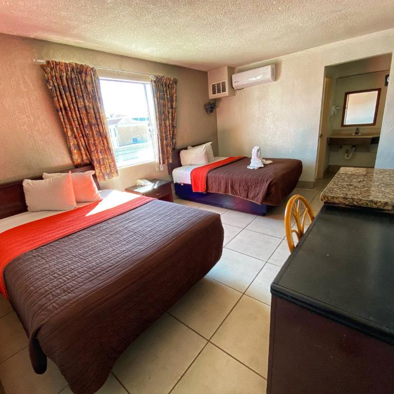Hotel Paris - Double Room - 1