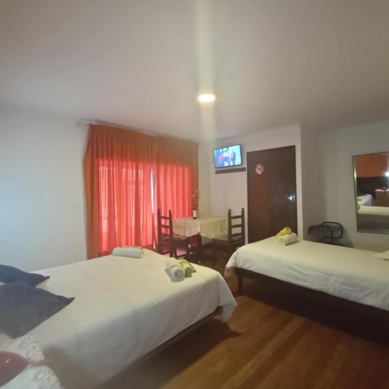 Isabela Hotel - Habitación Familiar Estándar - 2