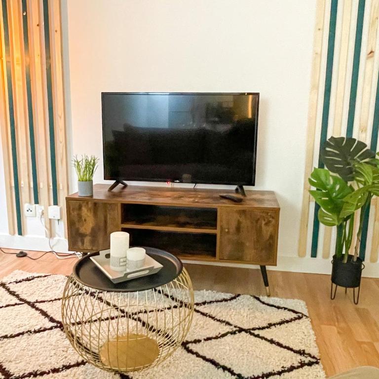Duplex au pied de la gare - NETFLIX - Hyper-centre - Apartment - auf 2 Etagen - 6
