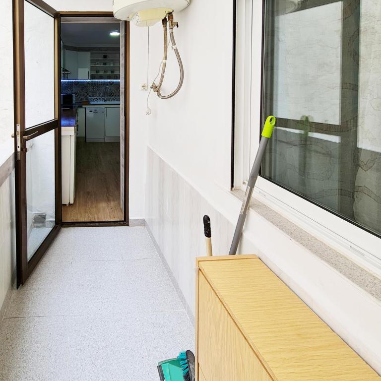 Apartamento completo Plaza España II - Three-Bedroom Apartment - 29