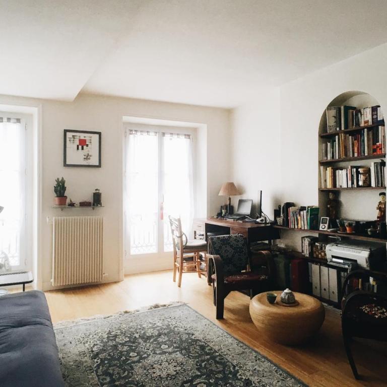 Bright And Charming F2 Near Republique - Appartement - 1