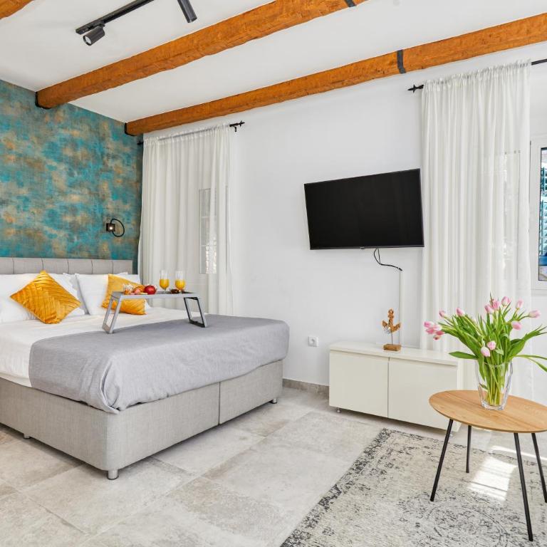 Old Town Casa Dameo Apartments - Deluxe Studio - 6