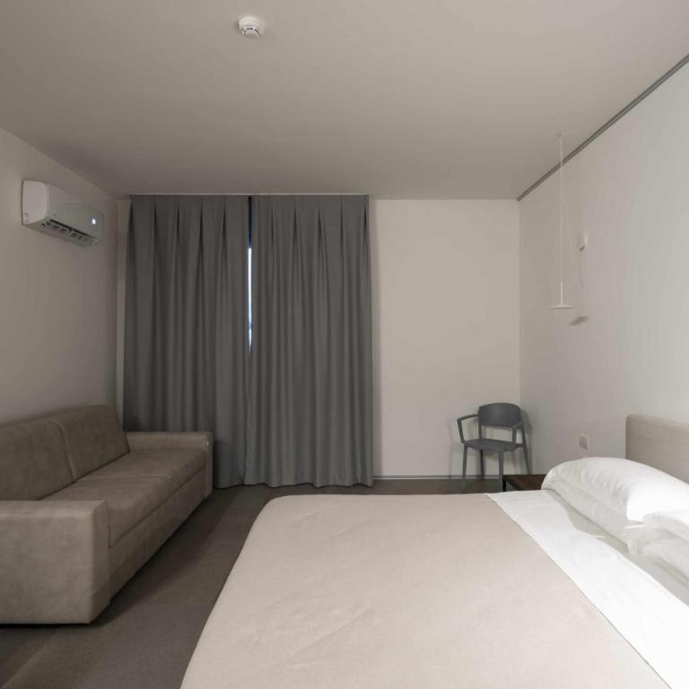Alkamuri Posh Hotel e Spa - Suite King Deluxe - 3