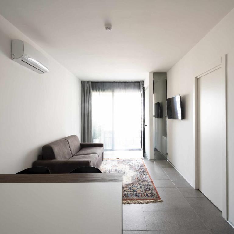 Alkamuri Posh Hotel e Spa - Suite con Vasca Idromassaggio - 2