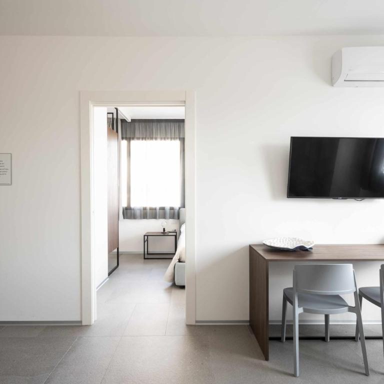 Alkamuri Posh Hotel e Spa - Suite Superior King - 1