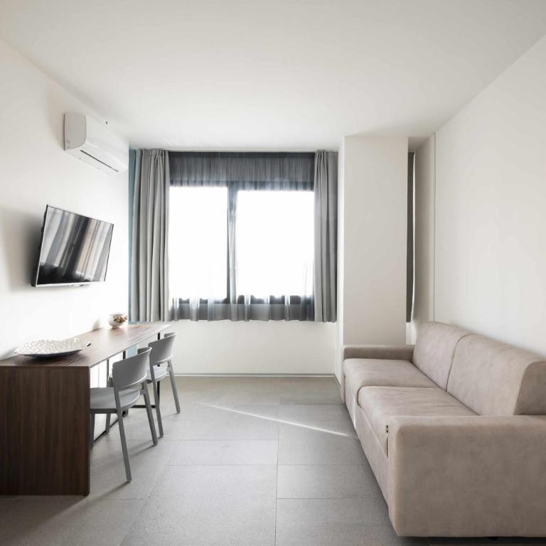Alkamuri Posh Hotel e Spa - Suite Superior King - 2