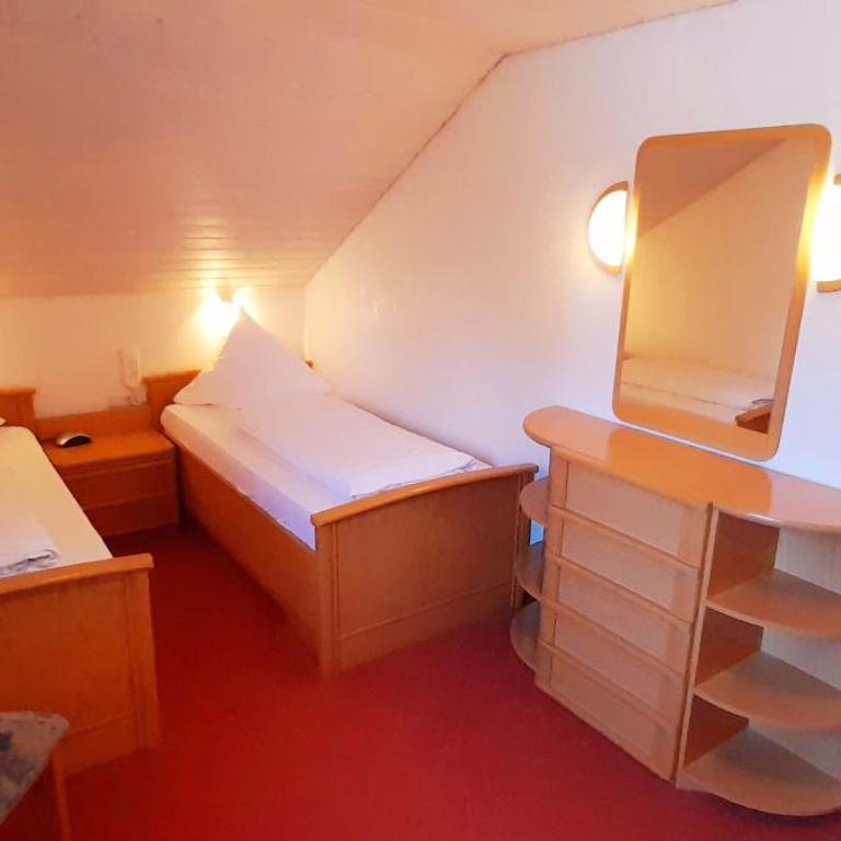 Hotel Seemüller - Großes Zweibettzimmer - 1