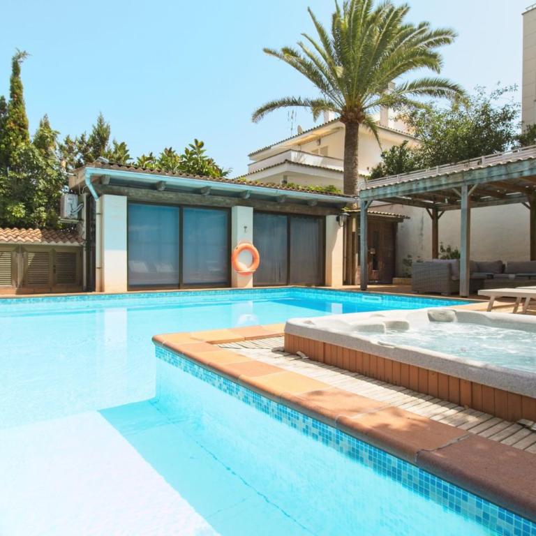 Can Serena - Three-Bedroom Townhouse - 36