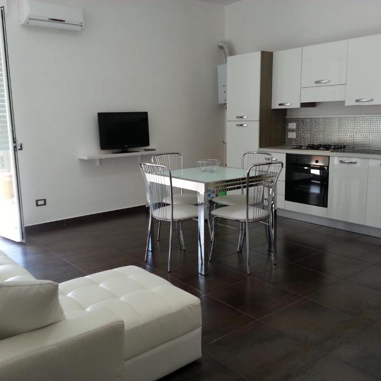 Europa 41 - Two-Bedroom Apartment (4 Adults) - 20