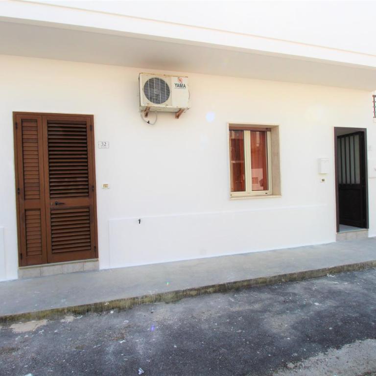 Trilocale arancione climatizzato con terrazza panoramica - Appartamento con 2 Camere da Letto - 19