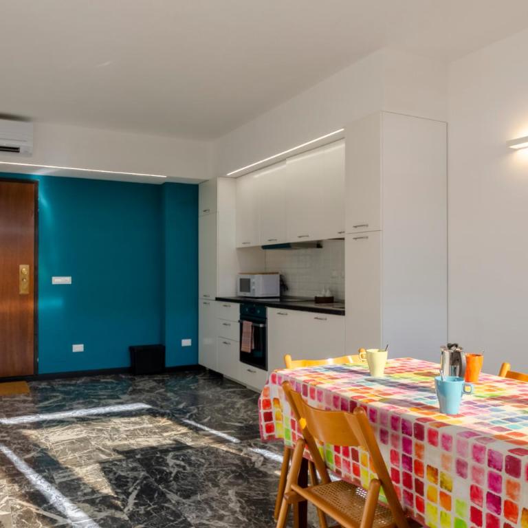 JOIVY Spacious Apt for 6, Near Train Station and Beach - Appartamento con 2 Camere da Letto - 4