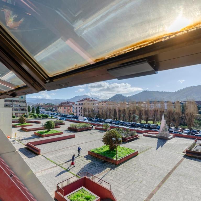 JOIVY Spacious Apt for 6, Near Train Station and Beach - Appartamento con 2 Camere da Letto - 25