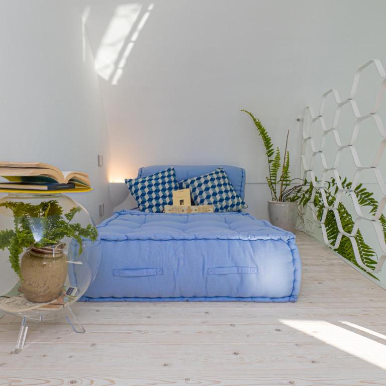 Petrea Lifestyle Suites - Deluxe Double Room with Balcony and Sea View - 7