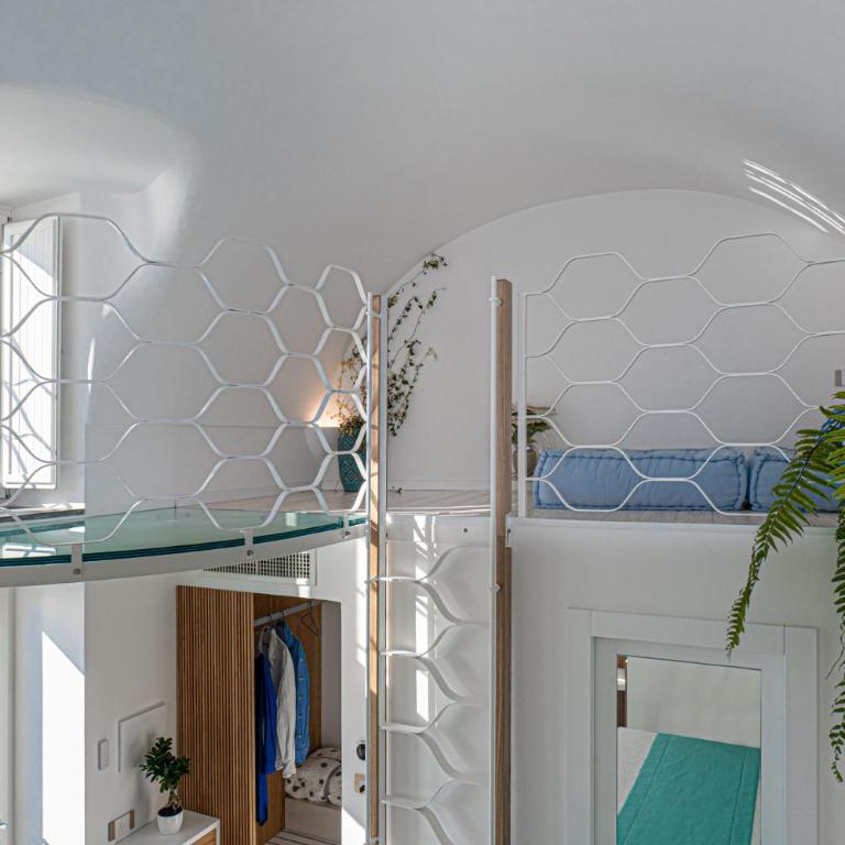 Petrea Lifestyle Suites - Deluxe Double Room with Balcony and Sea View - 1