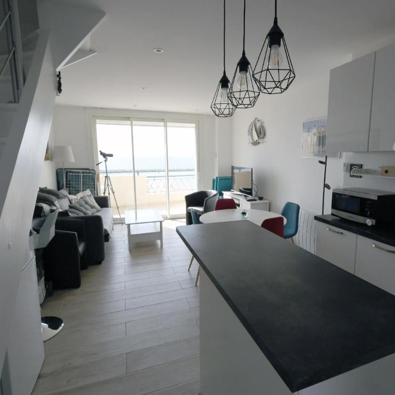 La Croix du Sud superbe appartement en duplex 2 chambres vue mer - Appartement - 59