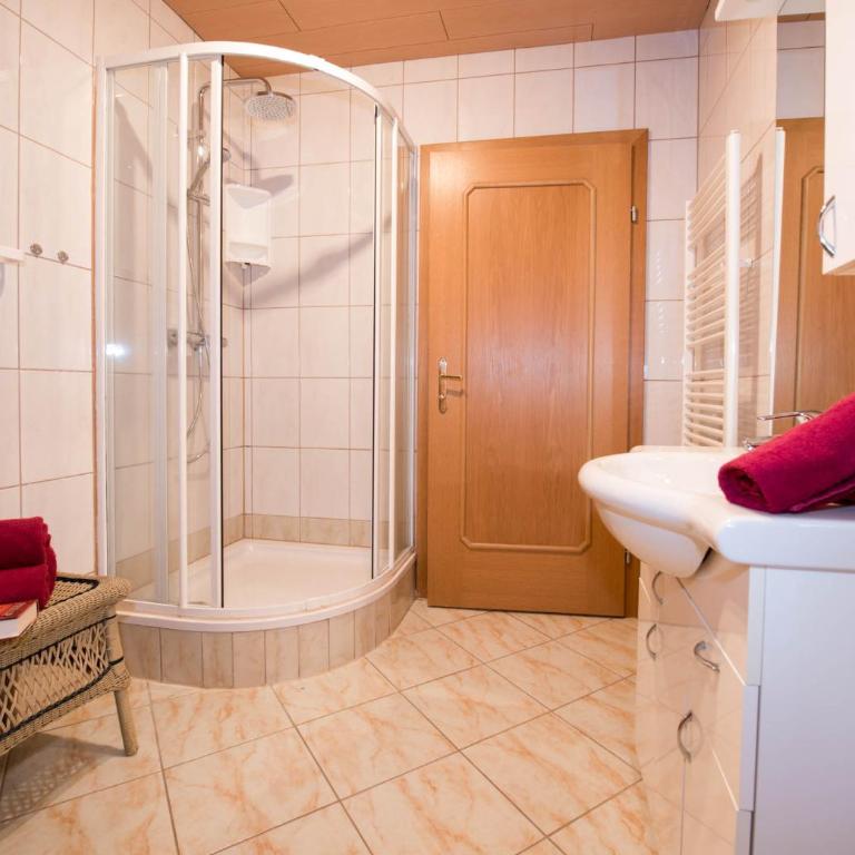 Ferienwohnungen Schwalbennest - Apartment mit 3 Schlafzimmern - 6